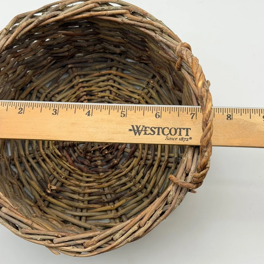 Vintage Hand Woven Twig Basket w Handles Round Decorative Rustic Farmhouse 7.5